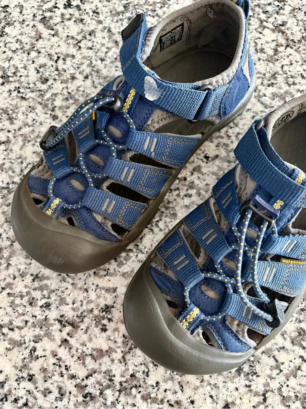 Keen—Newport Hybrid Waterproof Hiker Sandals Navy/Gray (Size Youth 2)